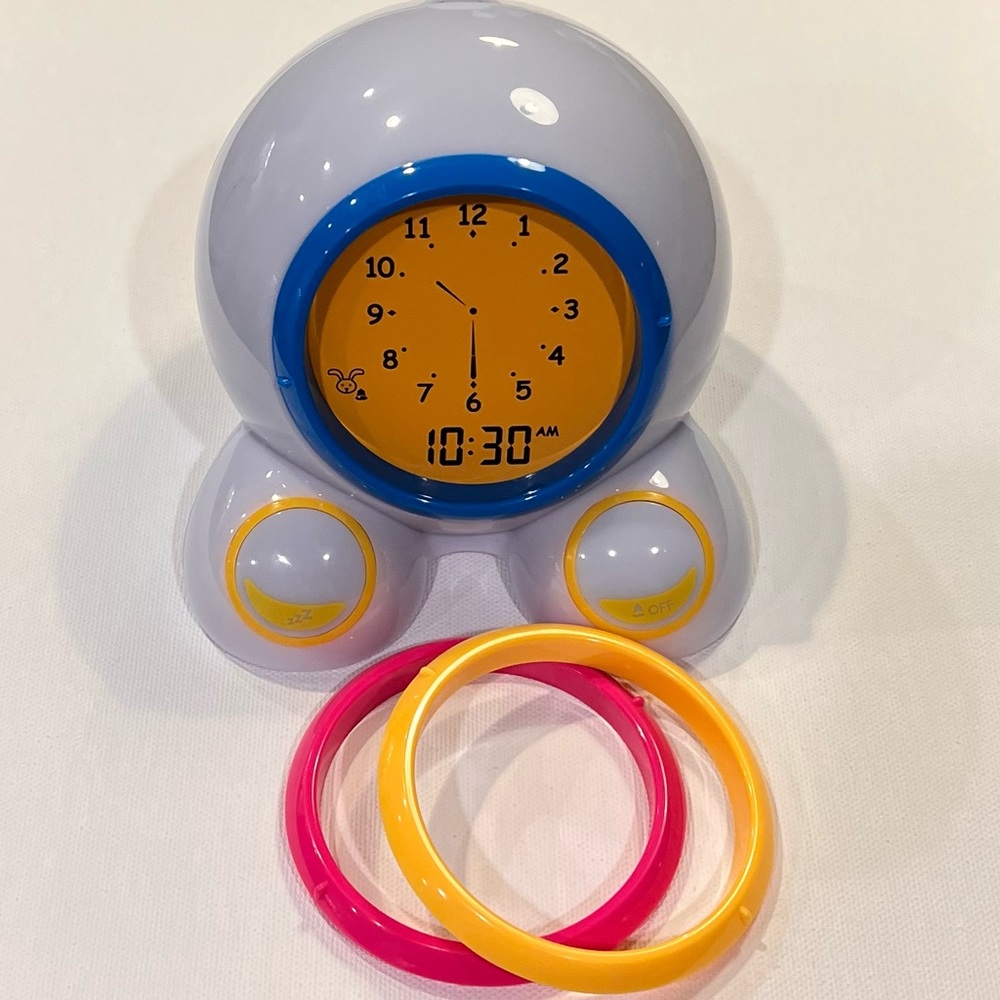 Onaroo, Teach Me Time! Talking alarm clock & night light, 3 color rings-EUC.